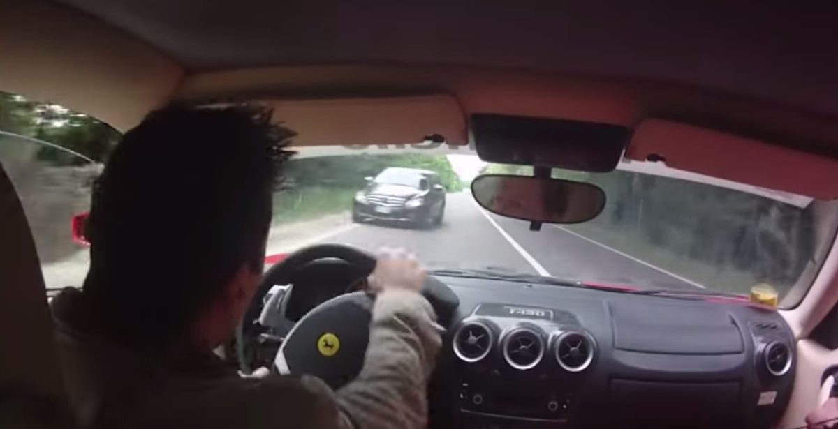 Ferrari F almost crash
