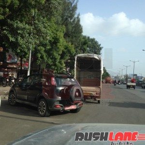 Fiat Avventura T Jet spied rear