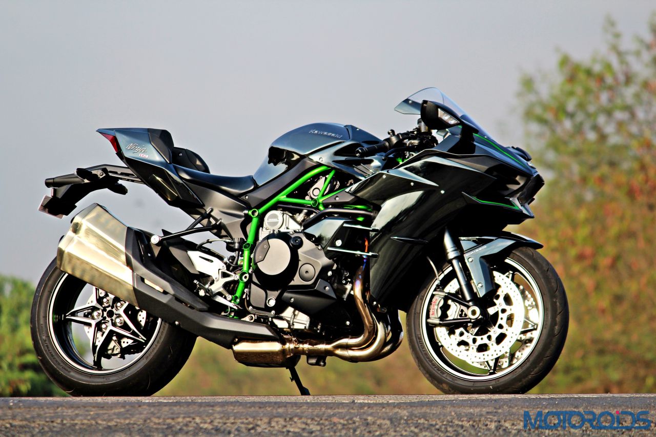 Kawasaki Ninja H2 - Ownership Review - Static Shots - Side (7)