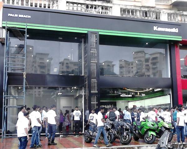 Kawasaki Palm Beach Showroom