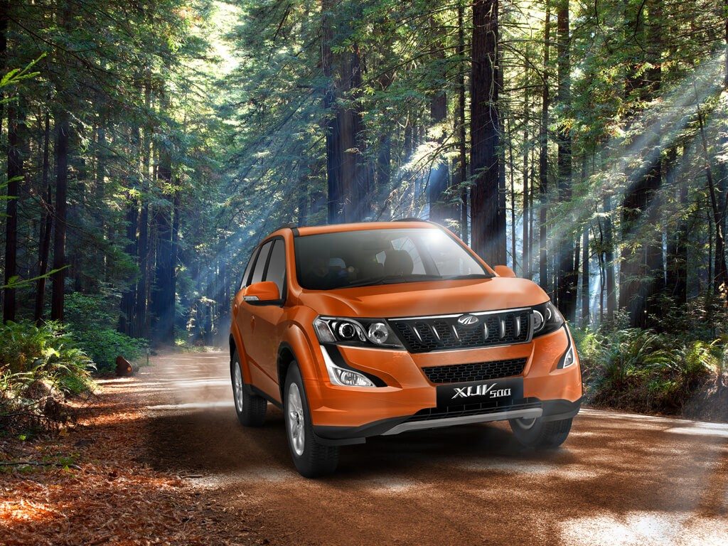 Mahindra XUV500 - 1