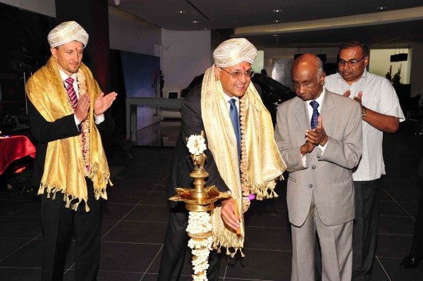 Mercedes-Benz inaugurates city showroom in Bengaluru (2)