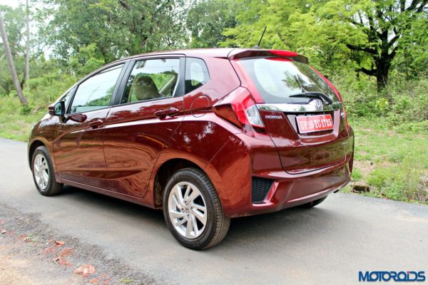 New 2015 Honda Jazz maroon (1)