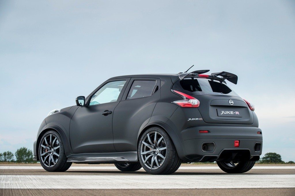 Nissan Juke-R 2 (1)