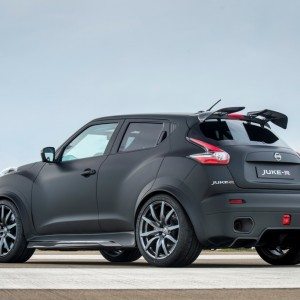 Nissan Juke R