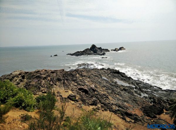 Om beach gokarna (2)