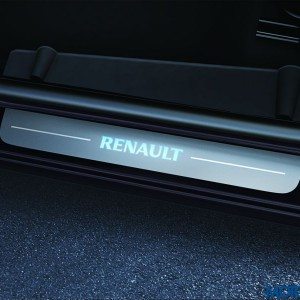 Renault Lodgy Stepway Edition scuff plate