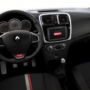 Renault Sandero RS  Interior