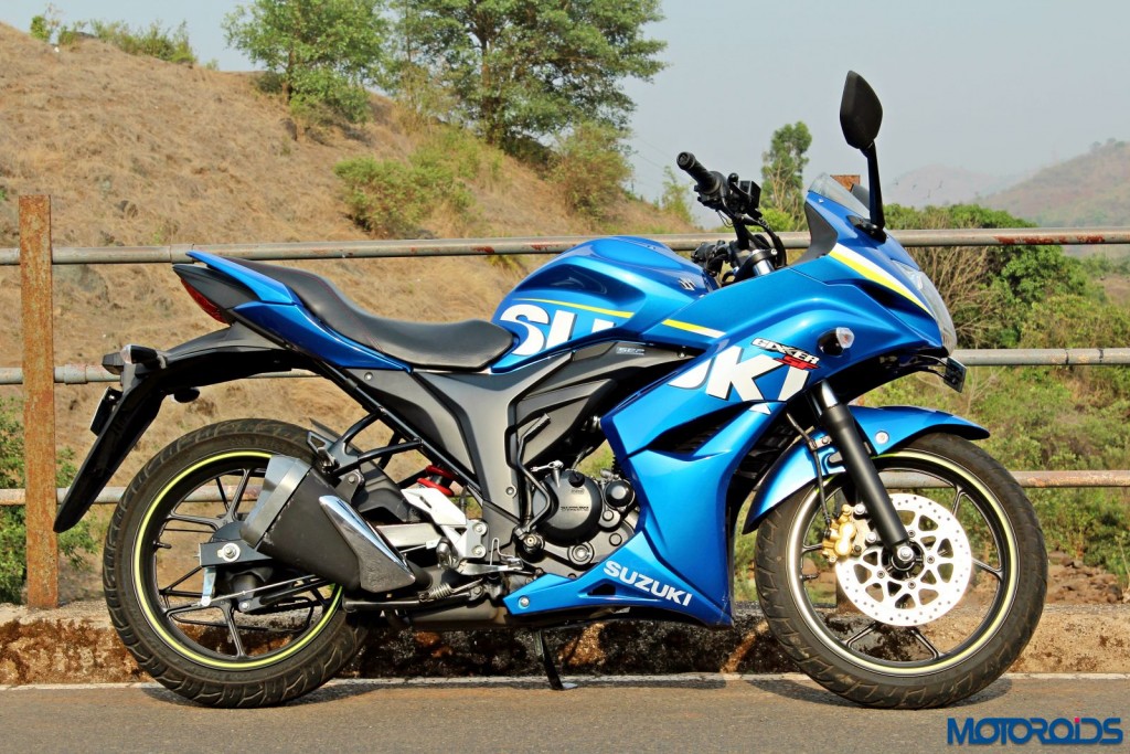 Suzuki Gixxer SF static side (2)