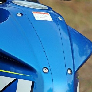 Suzuki Gixxer SF tank top