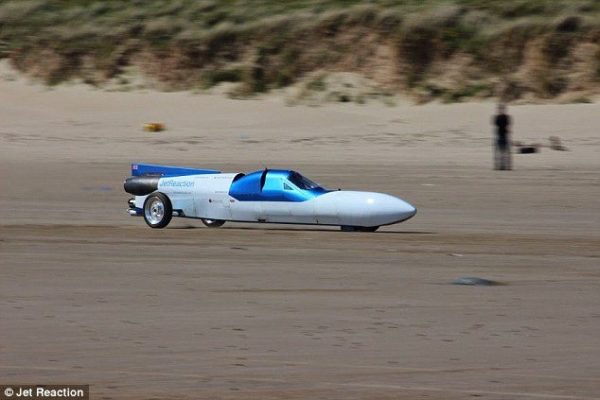 The jet reaction - Land speed record bike (2)