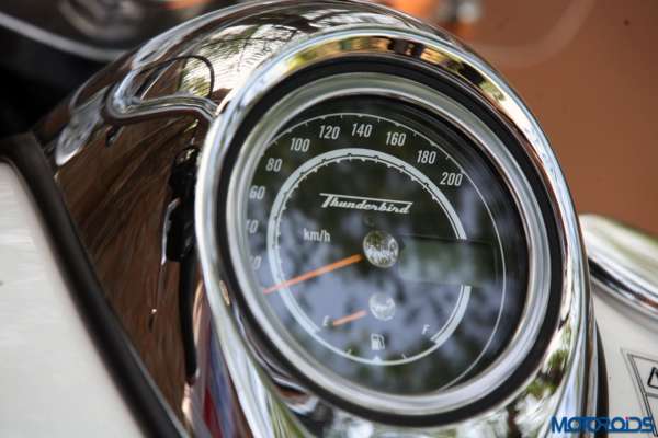 Triumph Thunderbird LT speedo