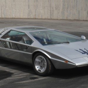 maserati boomerang side view