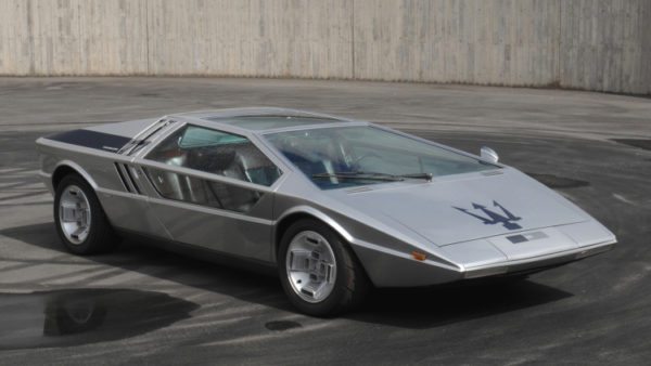 maserati boomerang side view