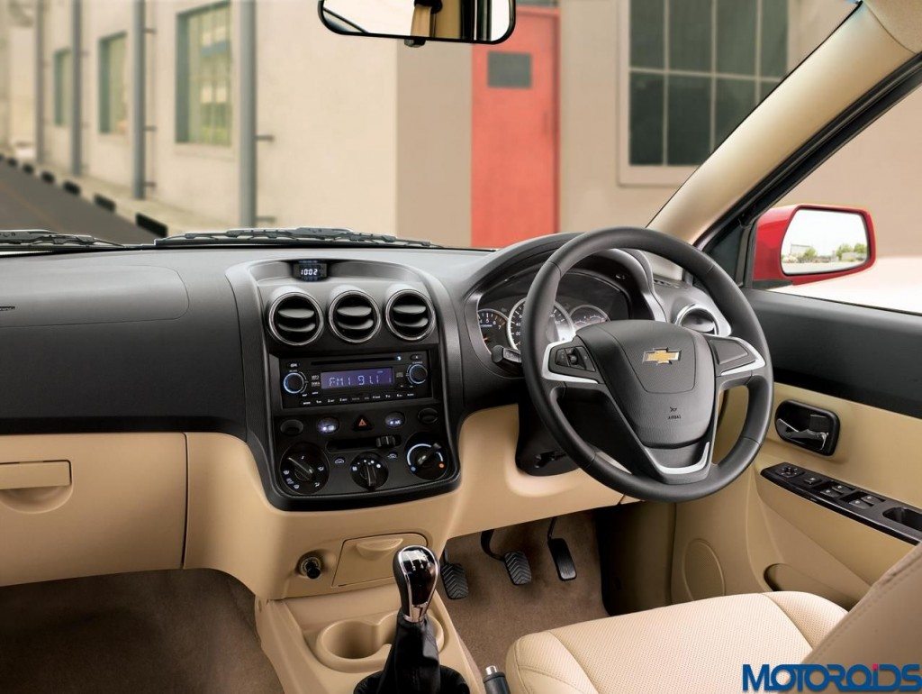 2015 Chevrolet Enjoy interior