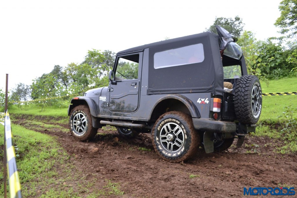 2015 Mahindra Thar CRDe (28)