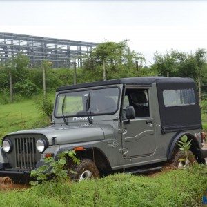 Mahindra Thar CRDe