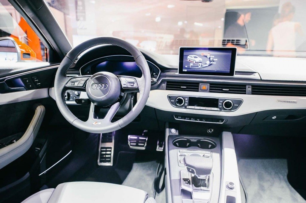 2016 Audi A4 Avant Interior