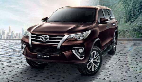 toyota fortuner revealed