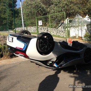 BMW i Crash