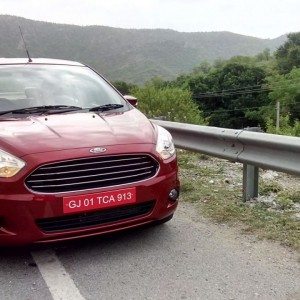 Ford Figo Aspire front