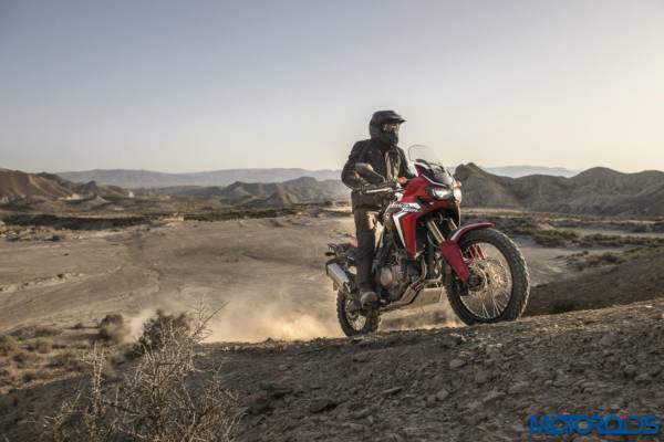 Honda-CRF1000L-Africa-Twin-CRFdakar-2015