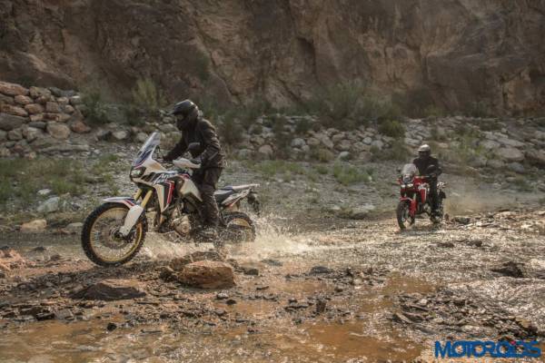 Honda-CRF1000L-Africa-Twin-CRFdakar-tricolour-2015