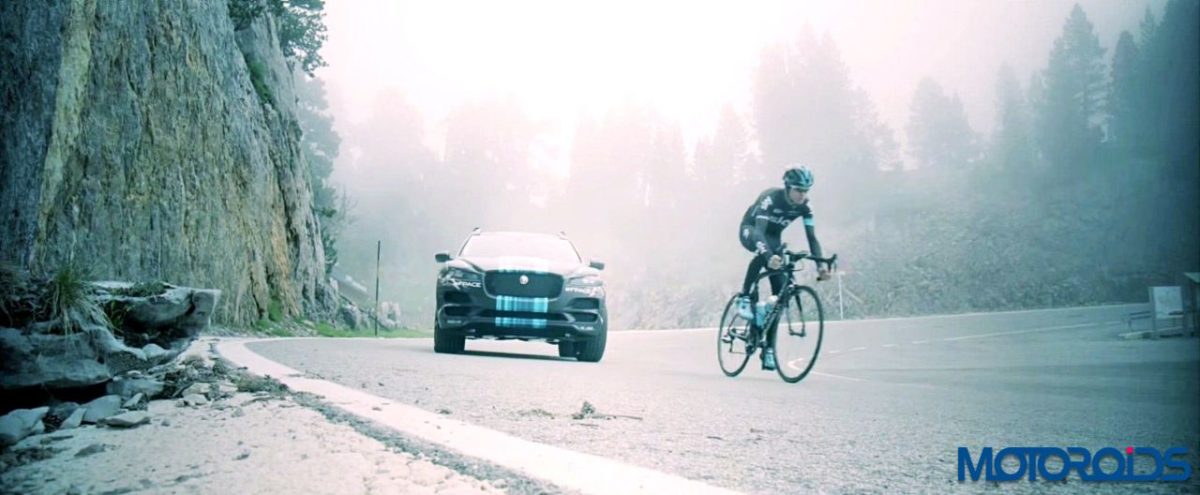 Jaguar F Pace Tour de France