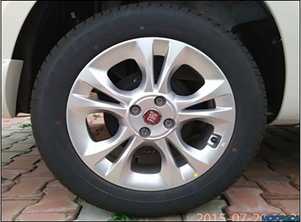 Linea Elegante alloy wheel