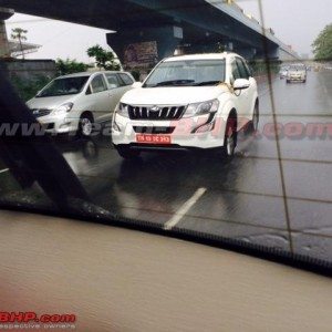 Mahindra XUV Petrol