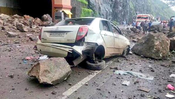Pune expressway landslide