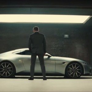 Spectre trailer Aston DB