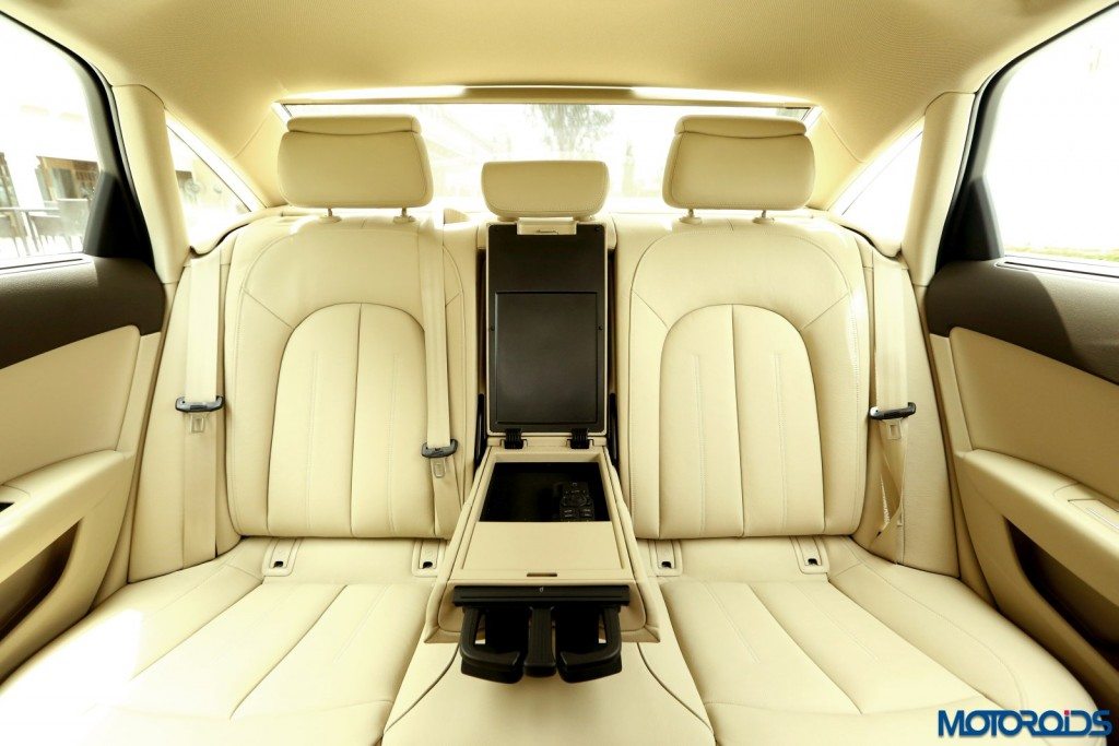 2015 Audi A6 Matrix facelift rear seats (2)