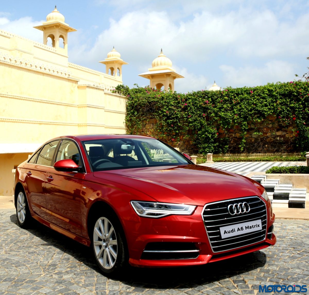 Audi A Matrix facelift red