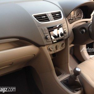 Maruti Ertiga facelift dashboard