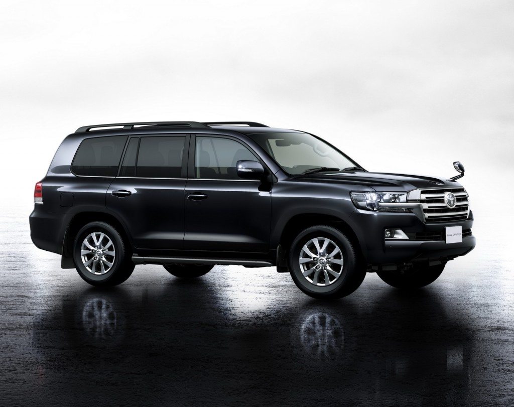 2015 Toyota Land Cruiser 200 (4)