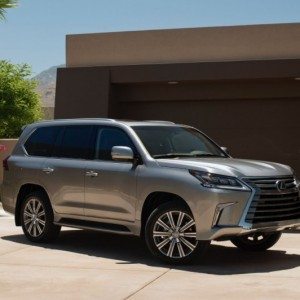 Lexus LX