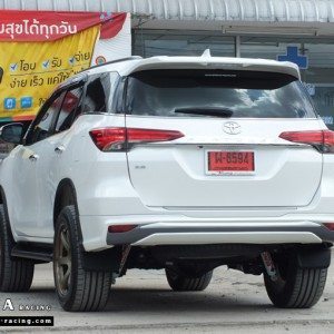 Toyota Fortuner Bodykit