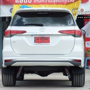 Toyota Fortuner Bodykit