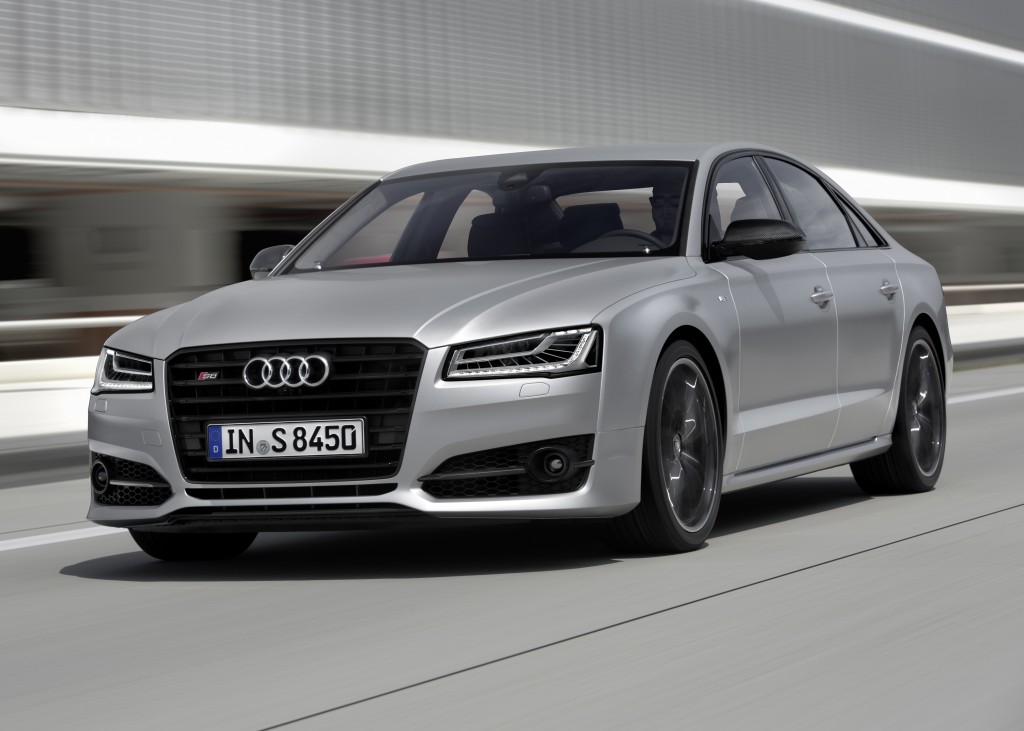 Audi S8 Plus (8)