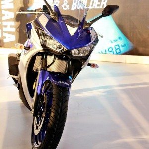 Yamaha India YZF R Launch Event BIC Front