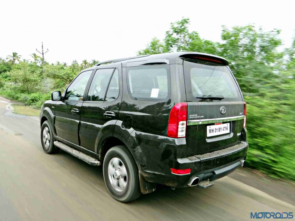 2015 Tata Safari Storme (17)