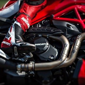 Ducati Monster  R