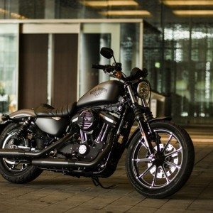 H D SPORTSTER IRON