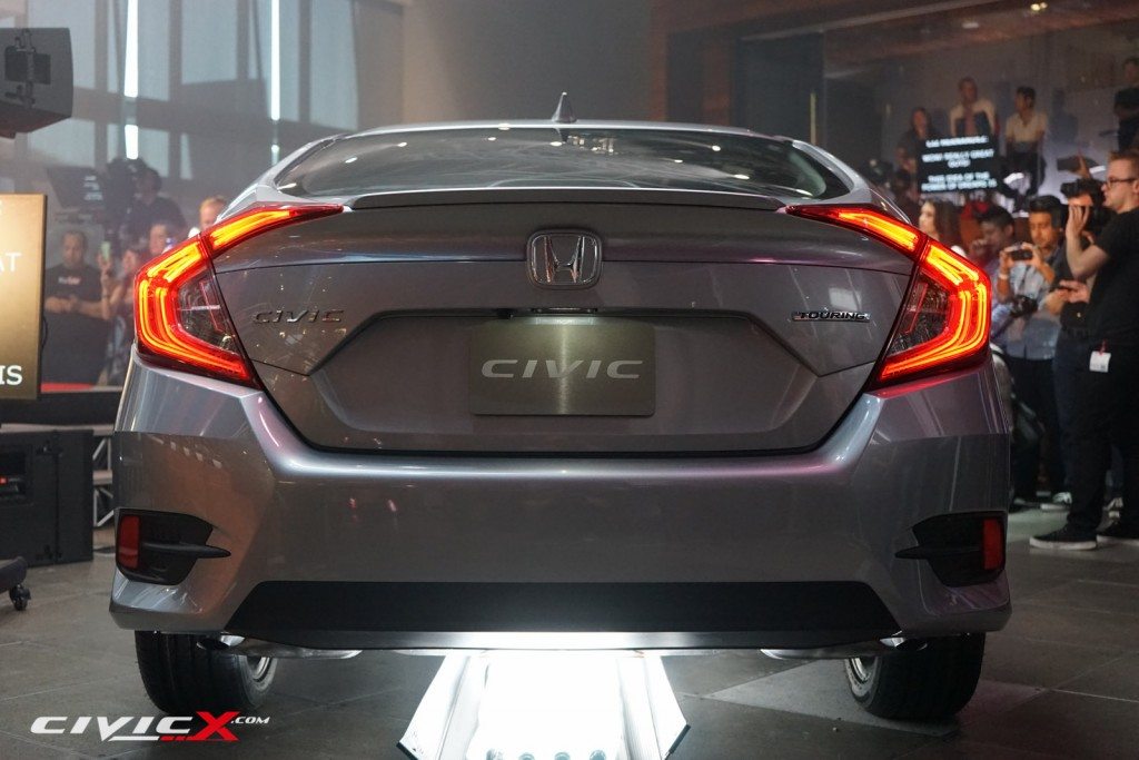 2016 Honda Civic (13)