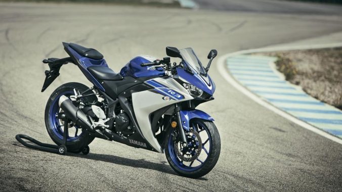 Yamaha R3 gets new colour schemes and graphics for 2016 | Motoroids