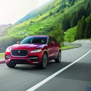 Jaguar F Pace