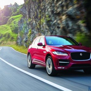 Jaguar F Pace