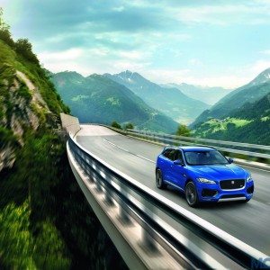 Jaguar F Pace