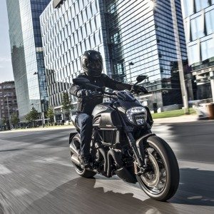 MY Ducati Diavel Carbon